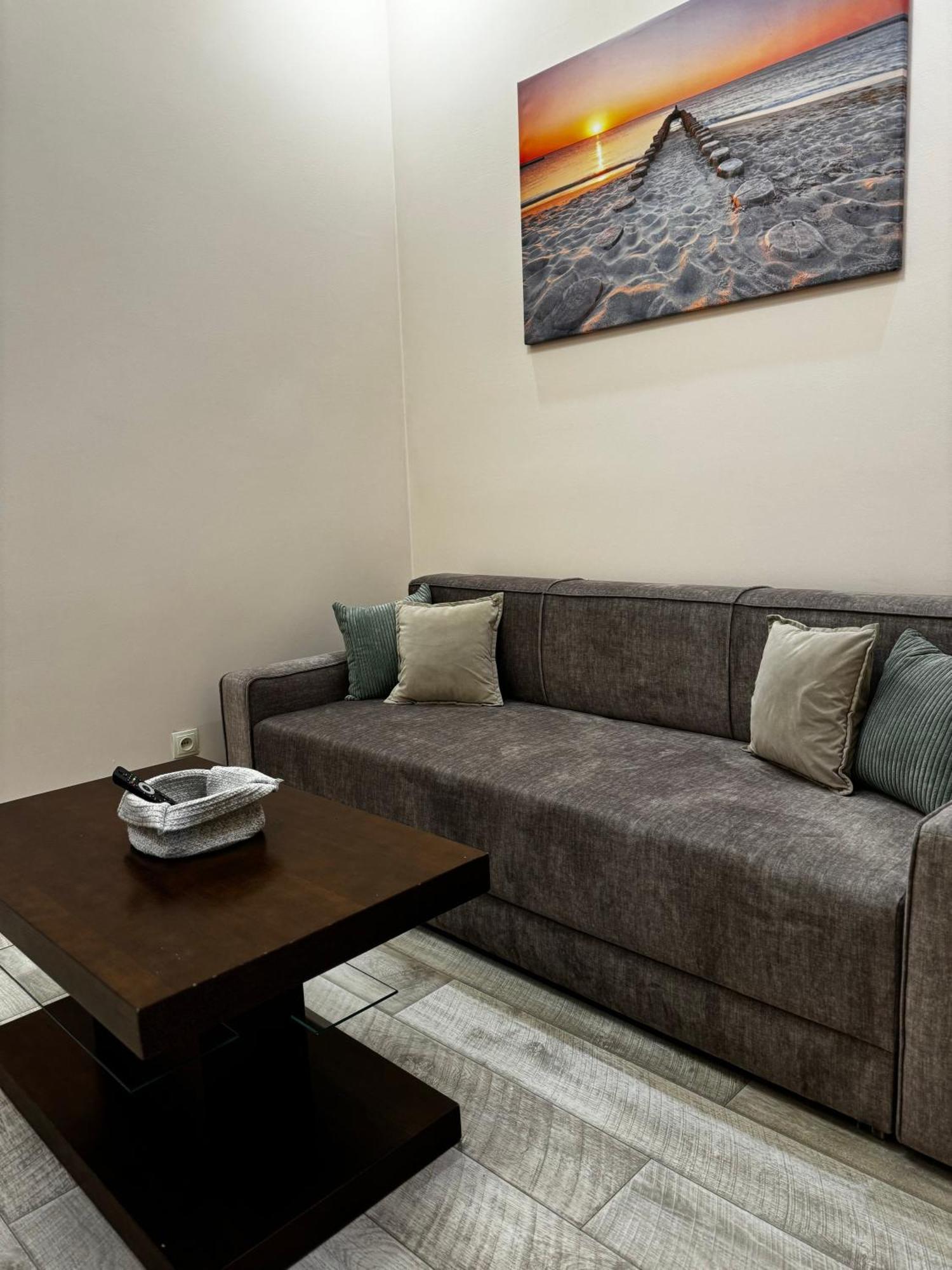 Opera House Apartment Lviv Eksteriør billede